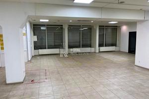 комерційна за адресою Миру просп., 17