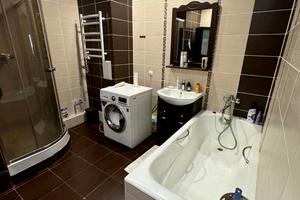 квартира за адресою Собранецька вул., 83