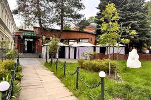 коммерческая по адресу Віктора Косенка ул., 1