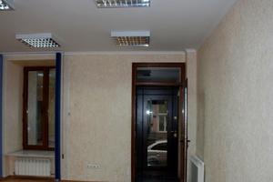комерційна за адресою Преображенська вул., 37
