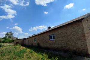 комерційна за адресою вул. Колгоспна, 22б