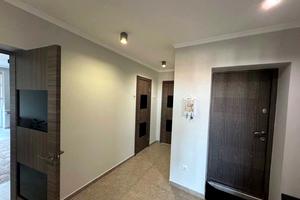 квартира за адресою Собранецька вул., 83
