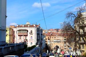 комерційна за адресою Лютеранська вул., 12