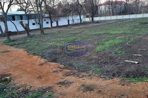 комерційна за адресою Паркова вул., 32