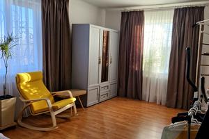 будинок за адресою смт. Овідіополь, Євгена Колісниченка вул.