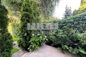 будинок за адресою Шкільна вул.