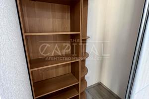 коммерческая по адресу Антоновича ул. (Горького), 103