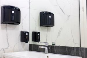 комерційна за адресою Охтирський пров., 7