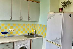 квартира за адресою Озерна вул., 7