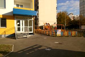 комерційна за адресою Межова вул., 23-Б