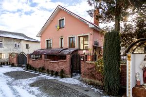 будинок за адресою Незалежності вул.