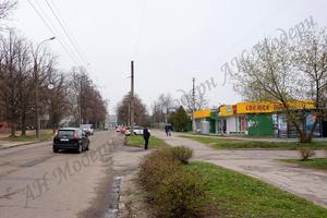 комерційна за адресою Лісопарківська вул., 7