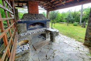 коммерческая по адресу Центральна, 10