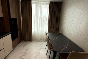 квартира по адресу Степана Бандеры ул., 79