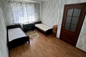квартира за адресою Софії Русової вул., 7