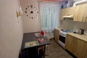 квартира за адресою Героїв Оборони Одеси вул. (Героїв Сталінграду), 52