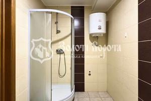 комерційна за адресою Драгоманова вул., 1-А