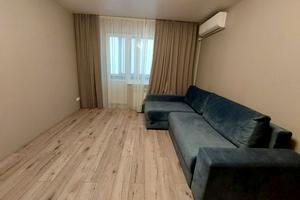 квартира за адресою Янтарна вул., 75