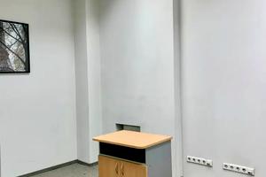 коммерческая по адресу Дмитрия Яворницкого просп. (Карла Маркса), 27
