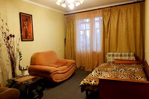 квартира за адресою Космонавтів вул., 74