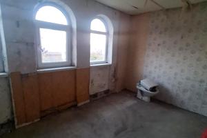 будинок за адресою лінія 42-га вул.