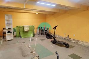 комерційна за адресою Святослава Гординського вул., 8