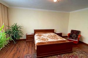 будинок за адресою Гашека, 12а