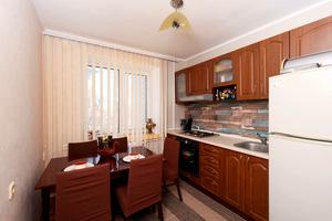 квартира за адресою Парамонова вул., 8