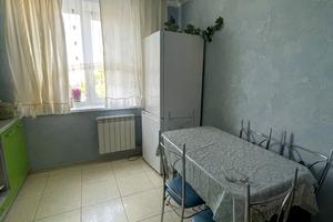 квартира за адресою Запорізька вул., 4