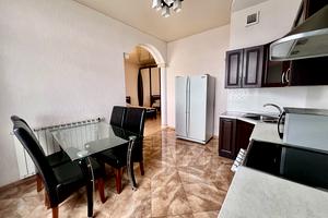 квартира за адресою Володимира Івасюка просп. (Героїв Сталінграду), 8-А