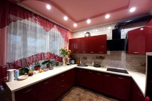 будинок за адресою Подільська вул., 80а
