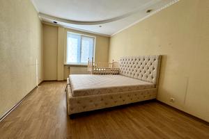 квартира по адресу Олени Теліги ул., 7/1