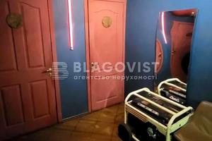комерційна за адресою Русанівська набережна вул., 12