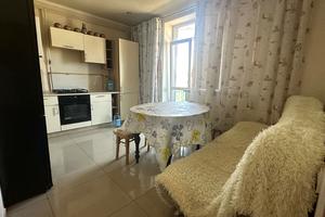 квартира за адресою Институтская, 52