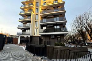 комерційна за адресою Окружна вул., 43