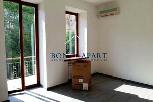 комерційна за адресою Паторжинського вул., 4