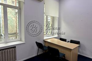 комерційна за адресою Велика Житомирська вул., 6/11 Б