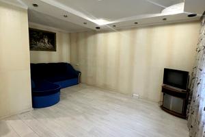 квартира за адресою Героїв Крут вул. (60 років СРСР), 9