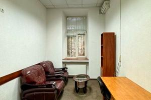 коммерческая по адресу Круглоуниверситетская ул., 7