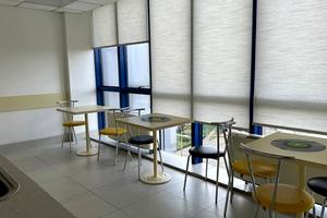 коммерческая по адресу Науки просп., 3