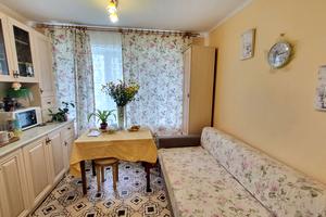 квартира за адресою Дмитра Самоквасова вул. (Стаханівців), 1