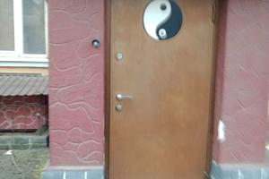 комерційна за адресою Базарна вул., 73
