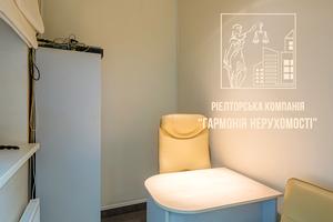 коммерческая по адресу Жюля Верна бульв. (Ромена Роллана), 4