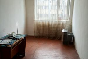 коммерческая по адресу И.Гена, 3