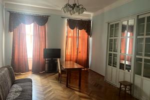 квартира по адресу Театральная ул., 5