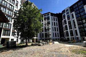 квартира за адресою Кривоноса вул., 12б