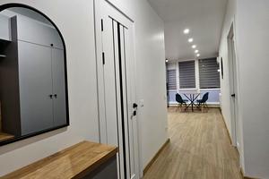 квартира за адресою Хіміків вул., 28, к.7-14