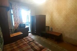 квартира за адресою Вахтанга Кікабідзе вул. (Булгакова), 2