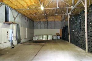 комерційна за адресою кримська, 2б