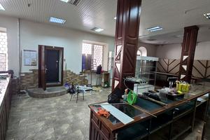 коммерческая по адресу Короленко пер., 1